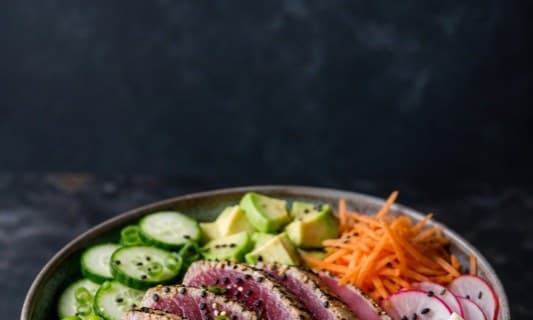 Teriyaki Thunfisch-Bowl