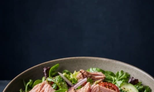Mediterraner Thunfisch-Salat